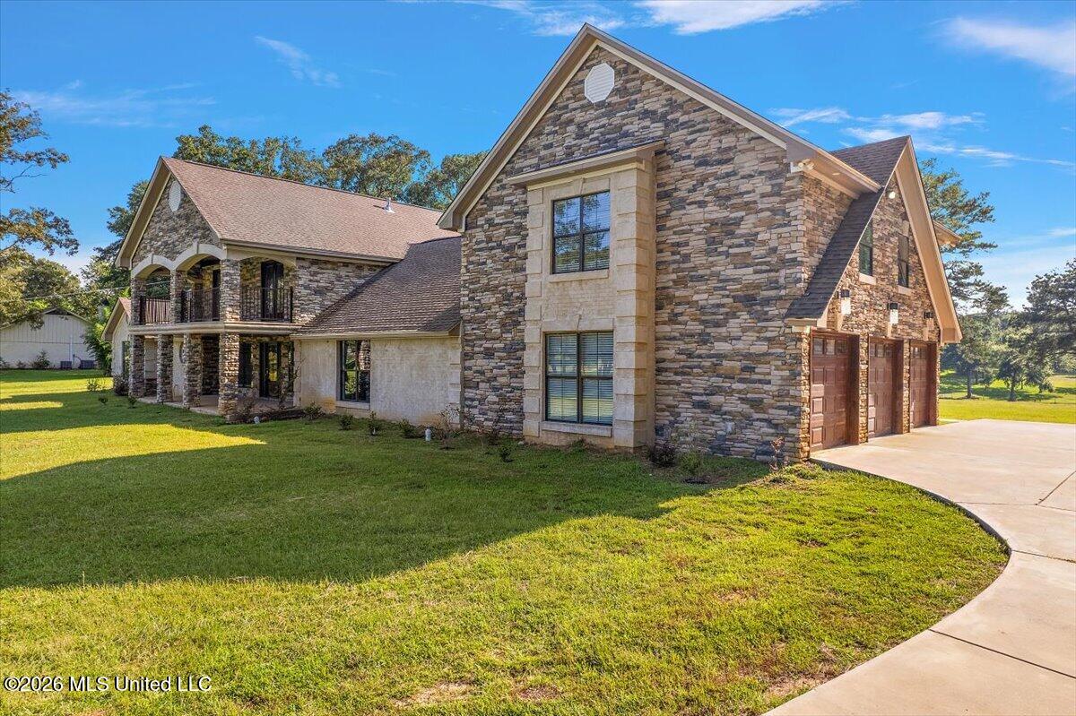 589 North Old Canton Road Madison, MS 39110 - Photo 3 of 52 03-DJI_0188