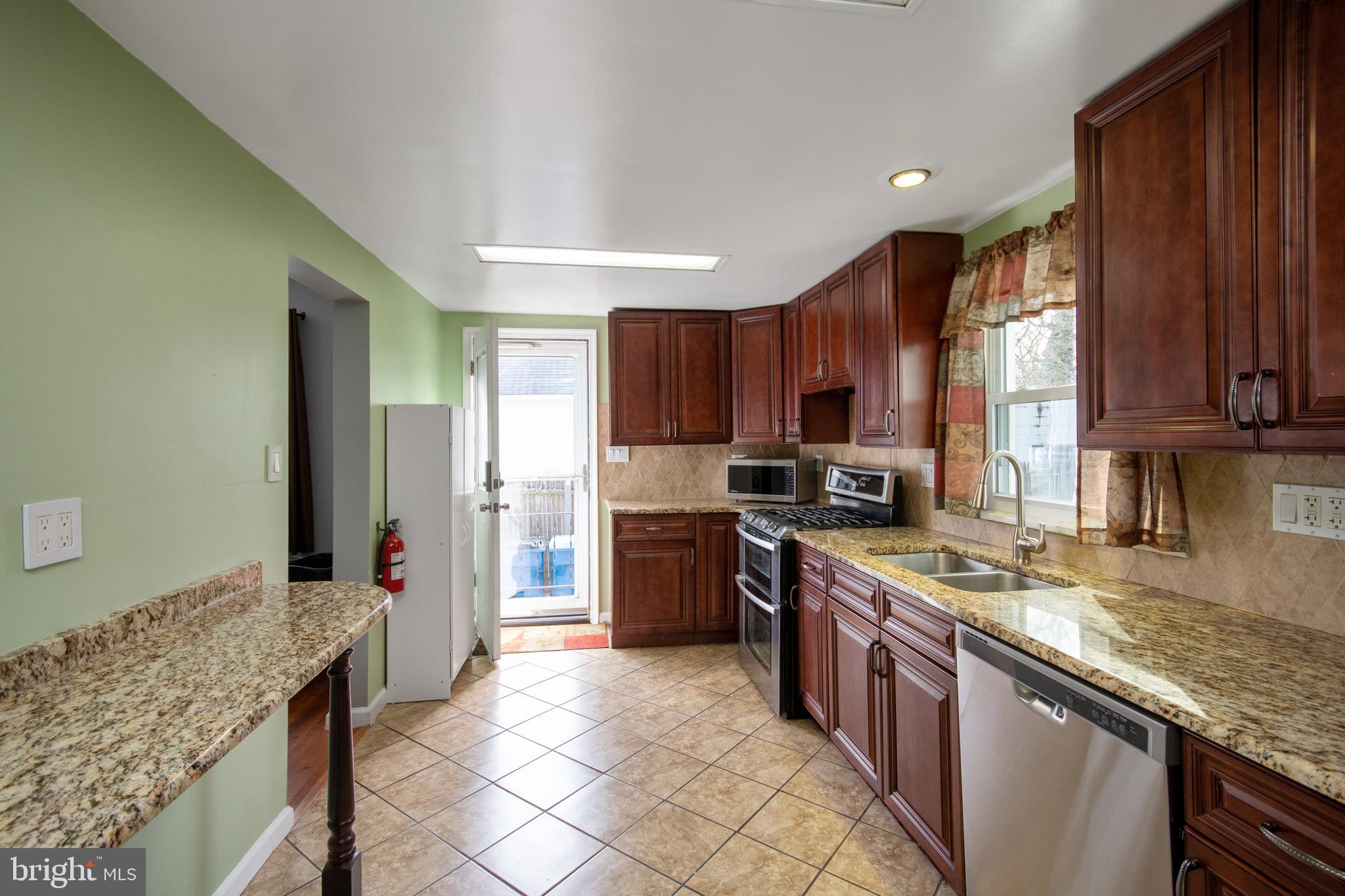 371 Front Street Atco, NJ 08004 - Photo 18 of 35 Gallery Image 18