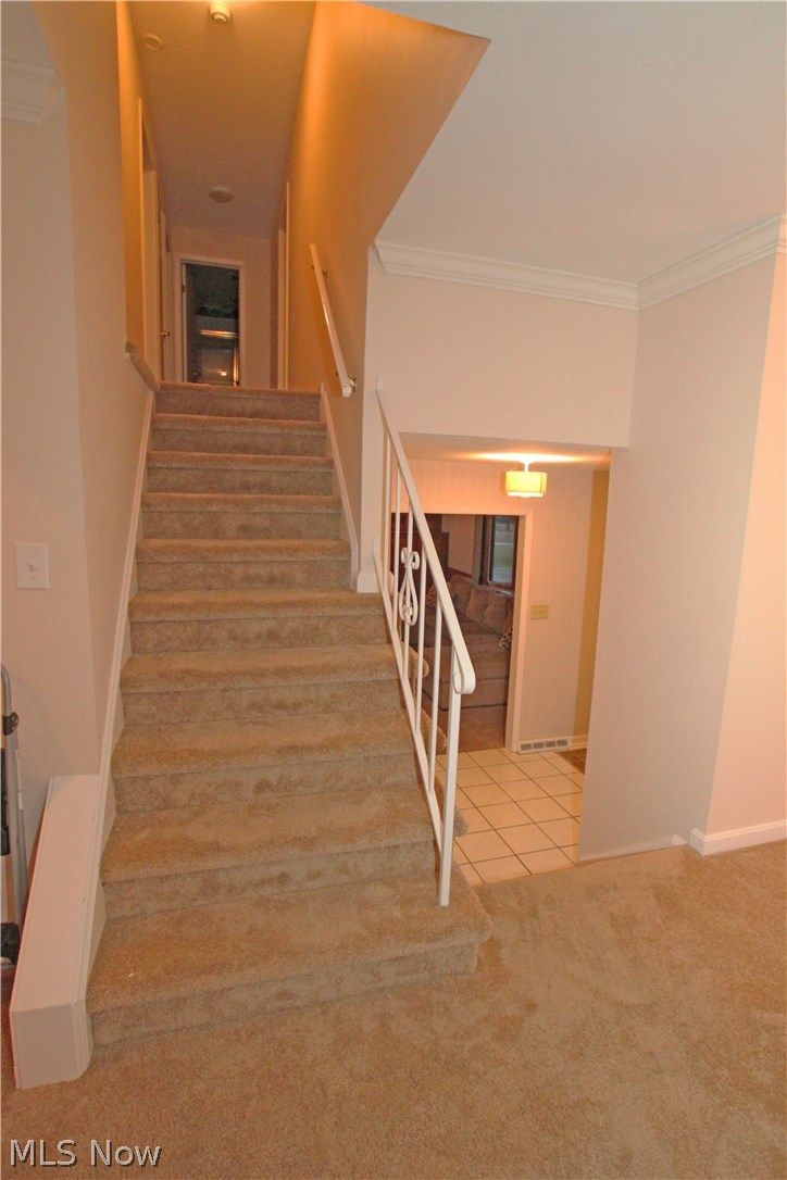 1076 Brainard Road Highland Heights, OH 44143 - Photo 23 of 35