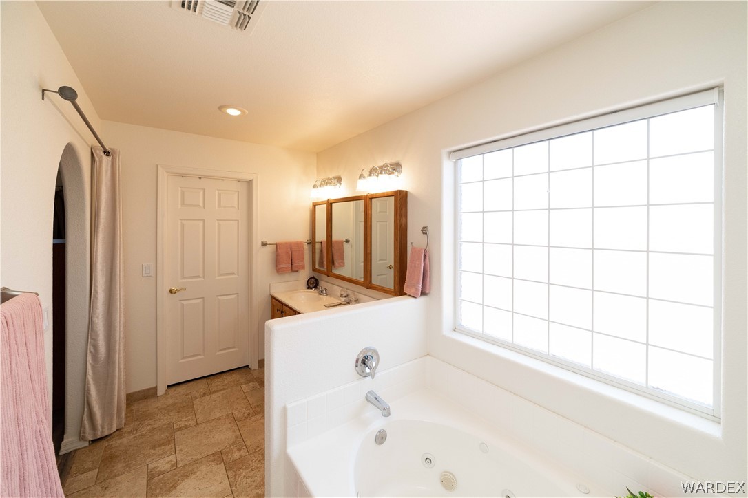 2063 Ridgeview Road Kingman, AZ 86401 - Photo 23 of 59 Gallery Image 23
