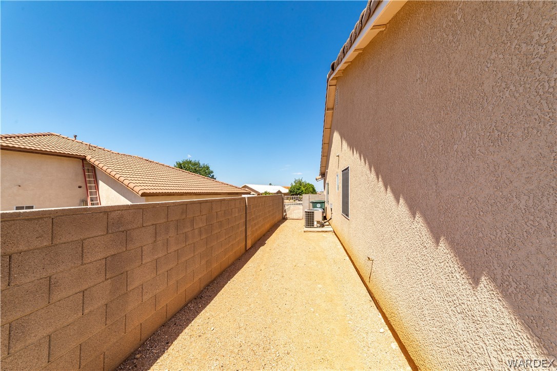 2063 Ridgeview Road Kingman, AZ 86401 - Photo 46 of 59 Gallery Image 46