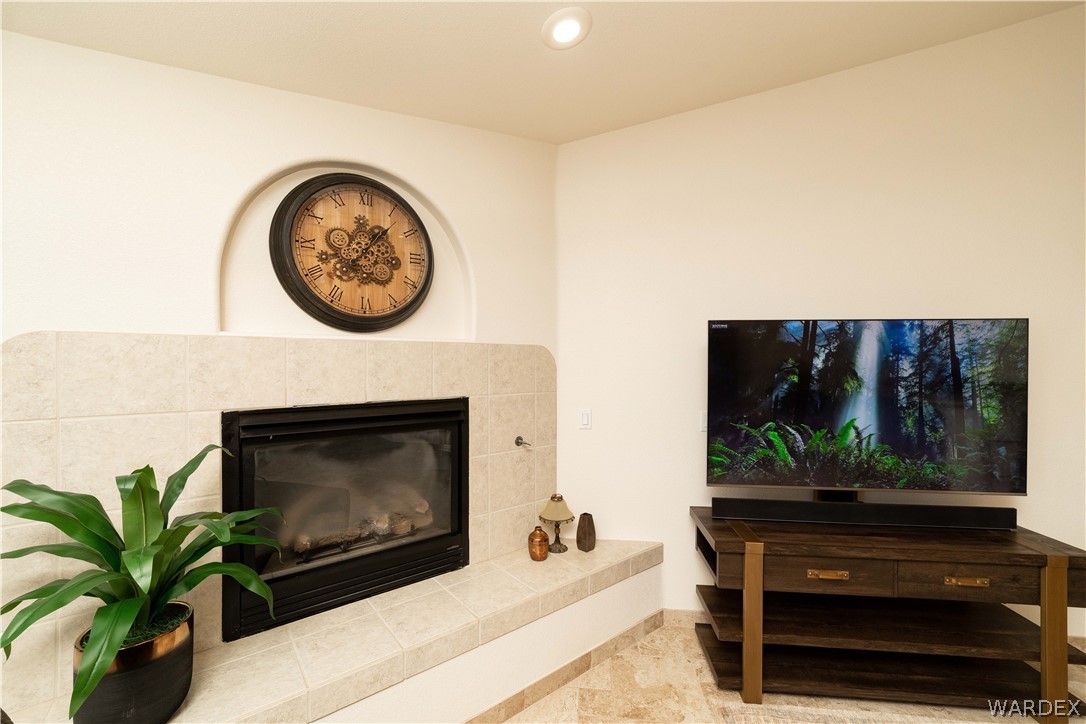 2063 Ridgeview Road Kingman, AZ 86401 - Photo 10 of 59 Gallery Image 10