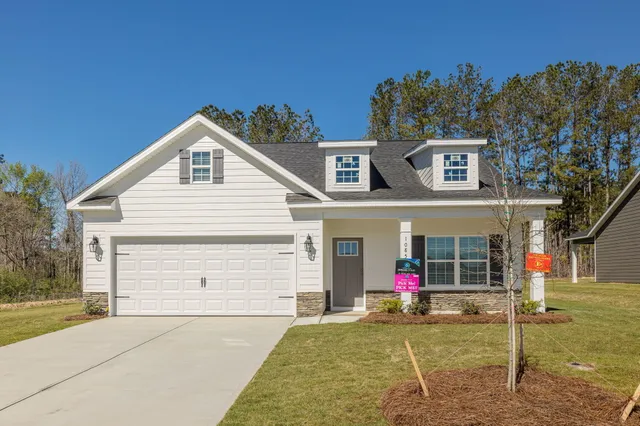$324,900 | 1085 Berkley Court, Thomson, GA 30824