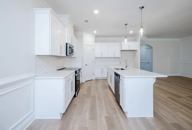 $324,900 | 1085 Berkley Court, Thomson, GA 30824