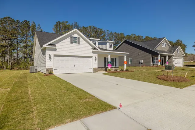 $324,900 | 1085 Berkley Court, Thomson, GA 30824
