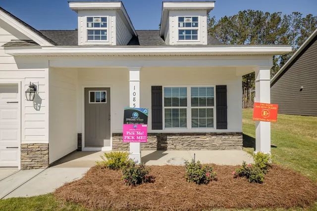 $324,900 | 1085 Berkley Court, Thomson, GA 30824