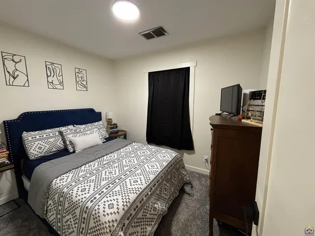 $187,900 | 1519 West Street, Emporia, KS 66801