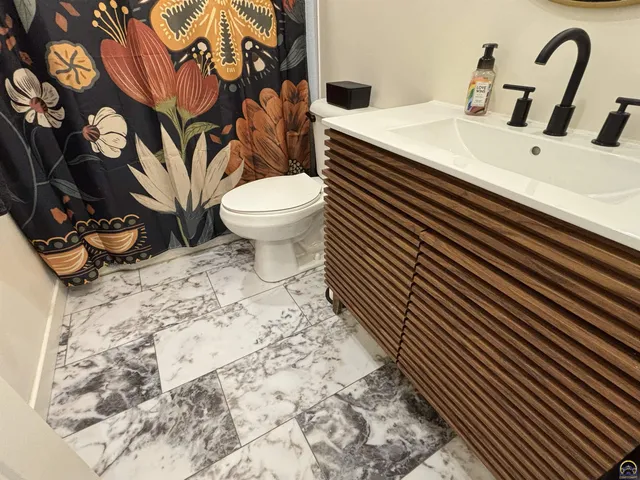 $187,900 | 1519 West Street, Emporia, KS 66801