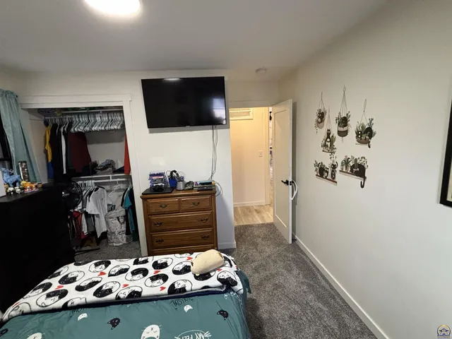 $187,900 | 1519 West Street, Emporia, KS 66801