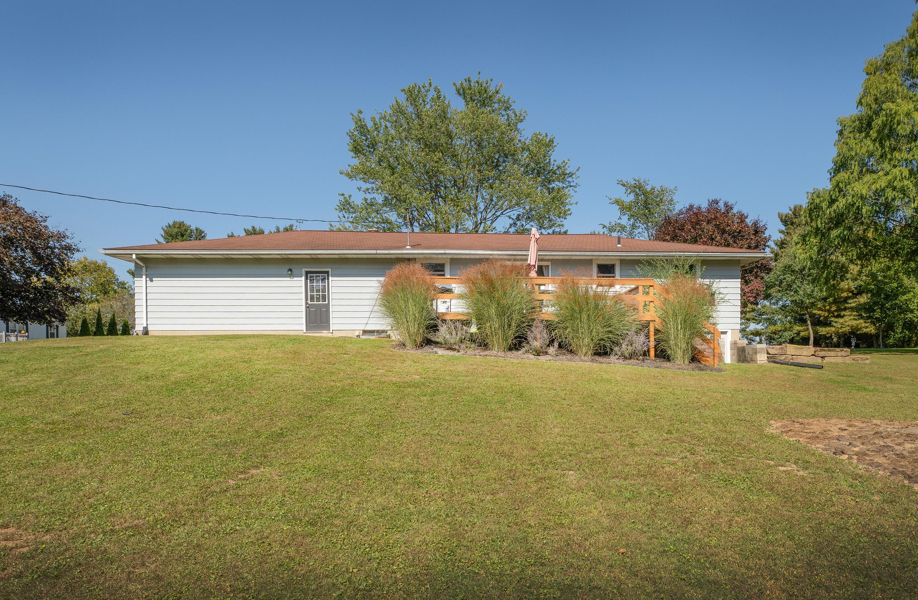 15936 Wooster Road Mount Vernon, OH 43050 - Photo 7 of 34 Wooster_07