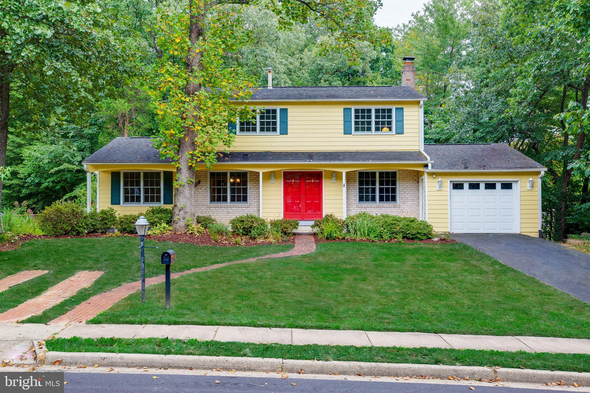 6907 Huntsman Boulevard Springfield, VA 22153 - Photo 1 of 48 Rare to find, Great Location, Well Maintained