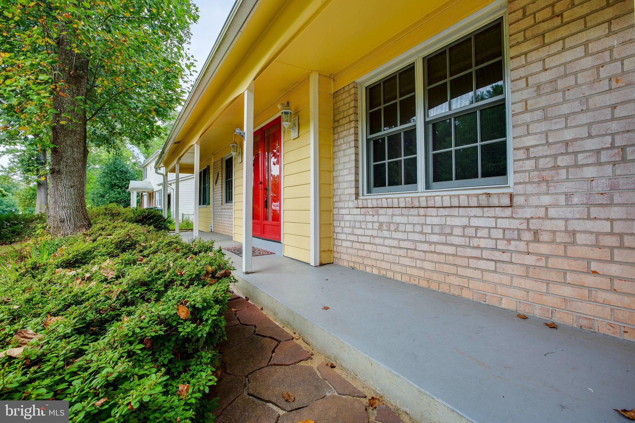 6907 Huntsman Boulevard Springfield, VA 22153 - Photo 2 of 48 Front Porch
