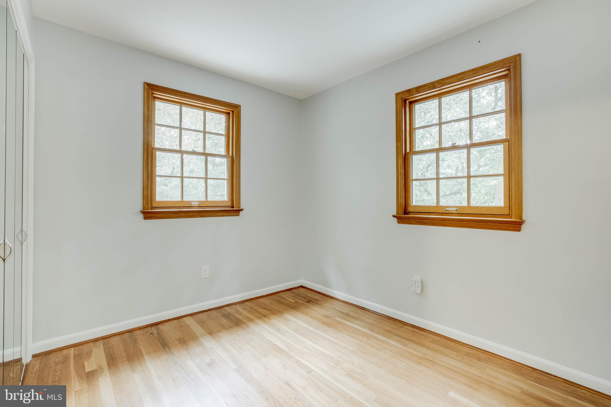 6907 Huntsman Boulevard Springfield, VA 22153 - Photo 32 of 48 4th Bedroom Upper Level
