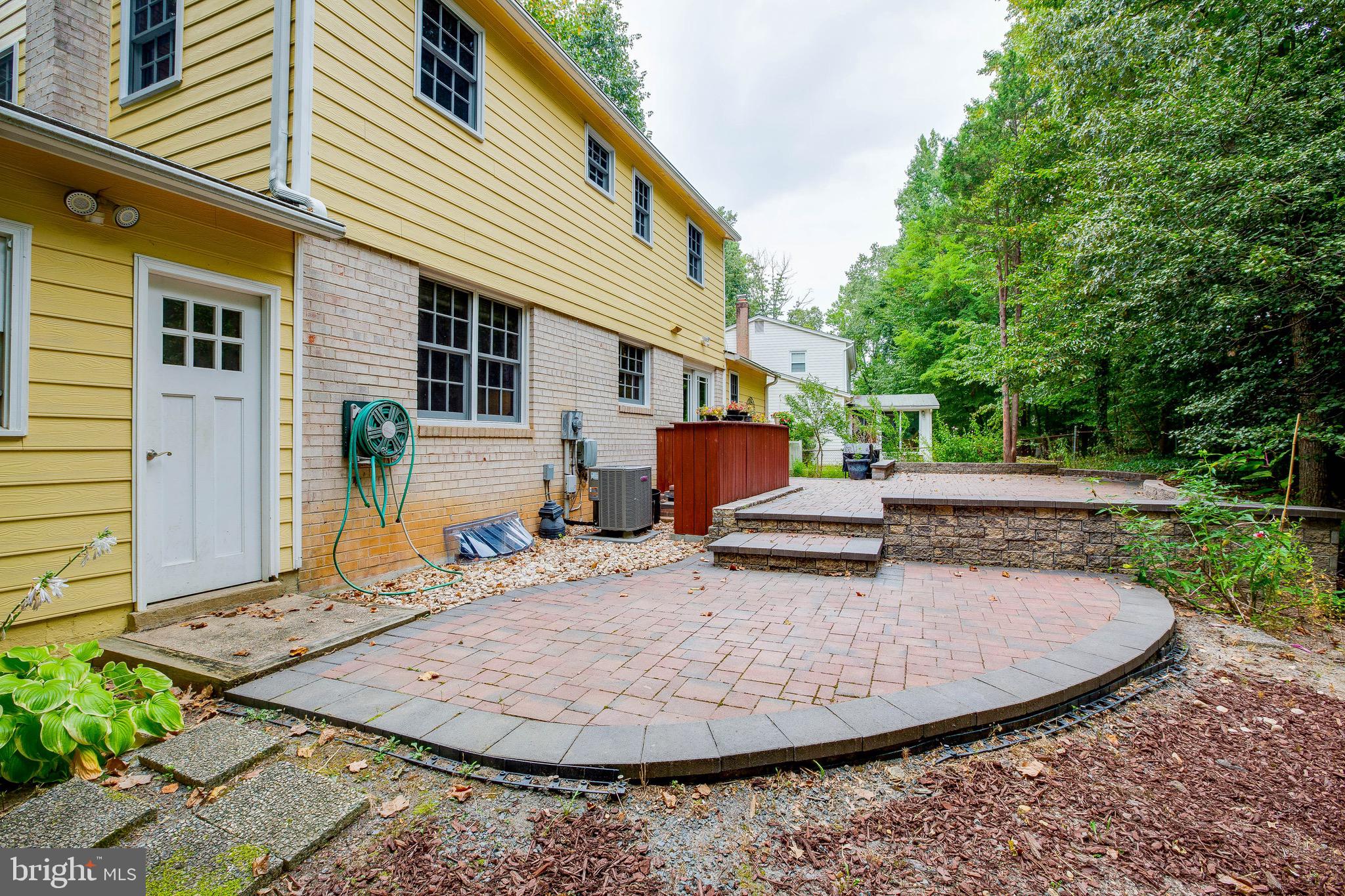 6907 Huntsman Boulevard Springfield, VA 22153 - Photo 37 of 48 Patio