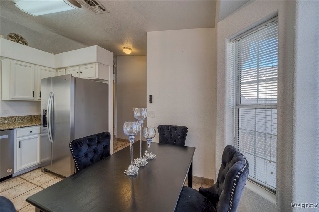 2331 Primavera Loop Fort Mohave, AZ 86426 - Photo 6 of 63 Dining Area