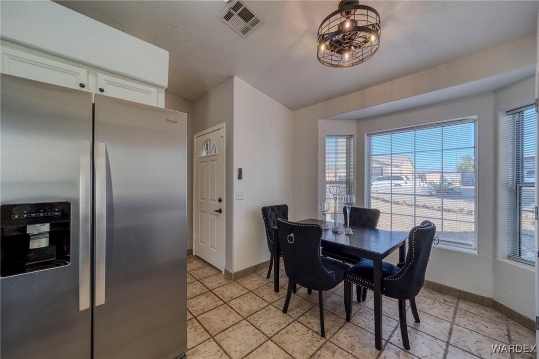 2331 Primavera Loop Fort Mohave, AZ 86426 - Photo 7 of 63 Dining Area