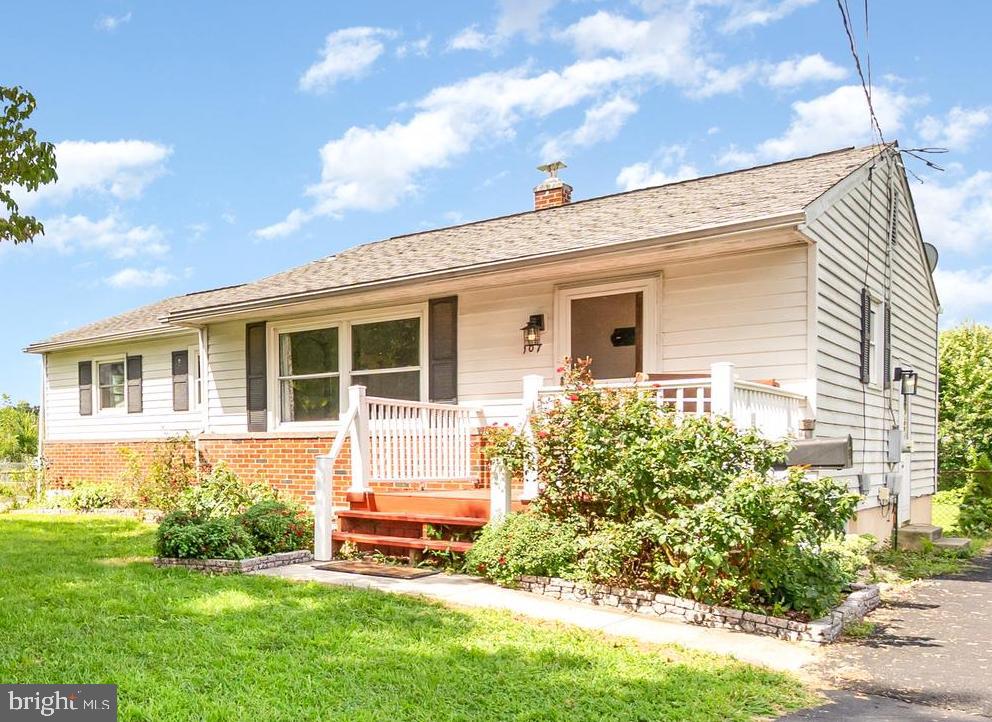 a house view with a garden space