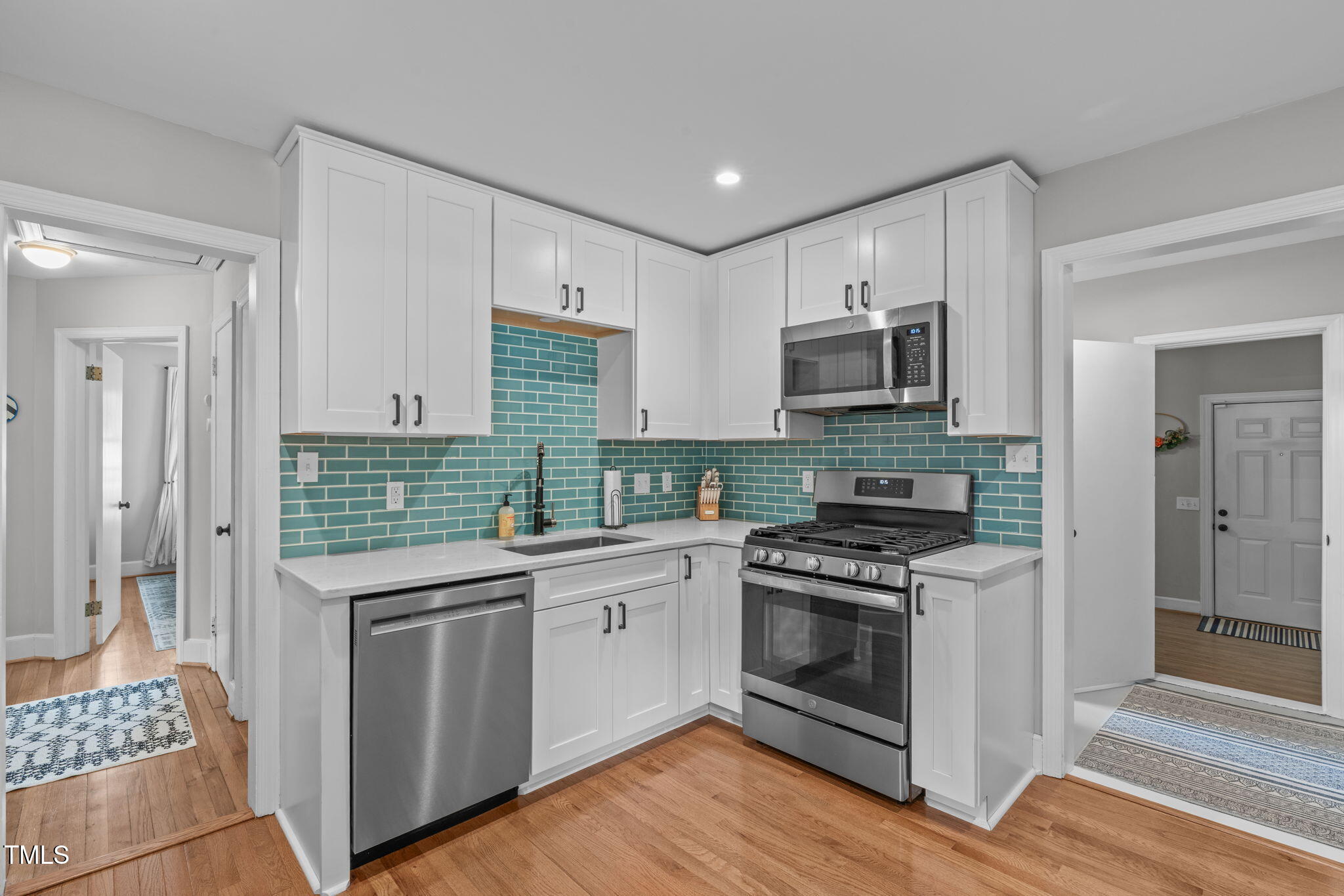 1209 Edgevale Road Durham, NC 27701 - Photo 8 of 26 A-8