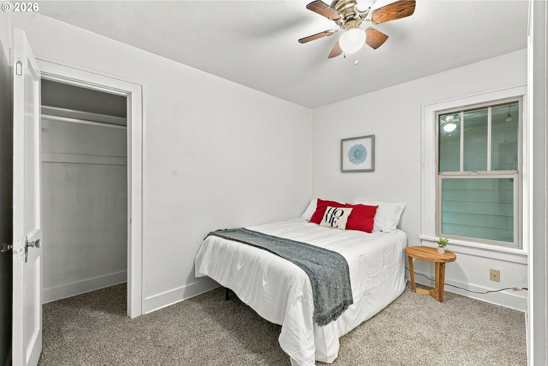 352 West M Street Springfield, OR 97477 - Photo 22 of 42 Primary Bedroom