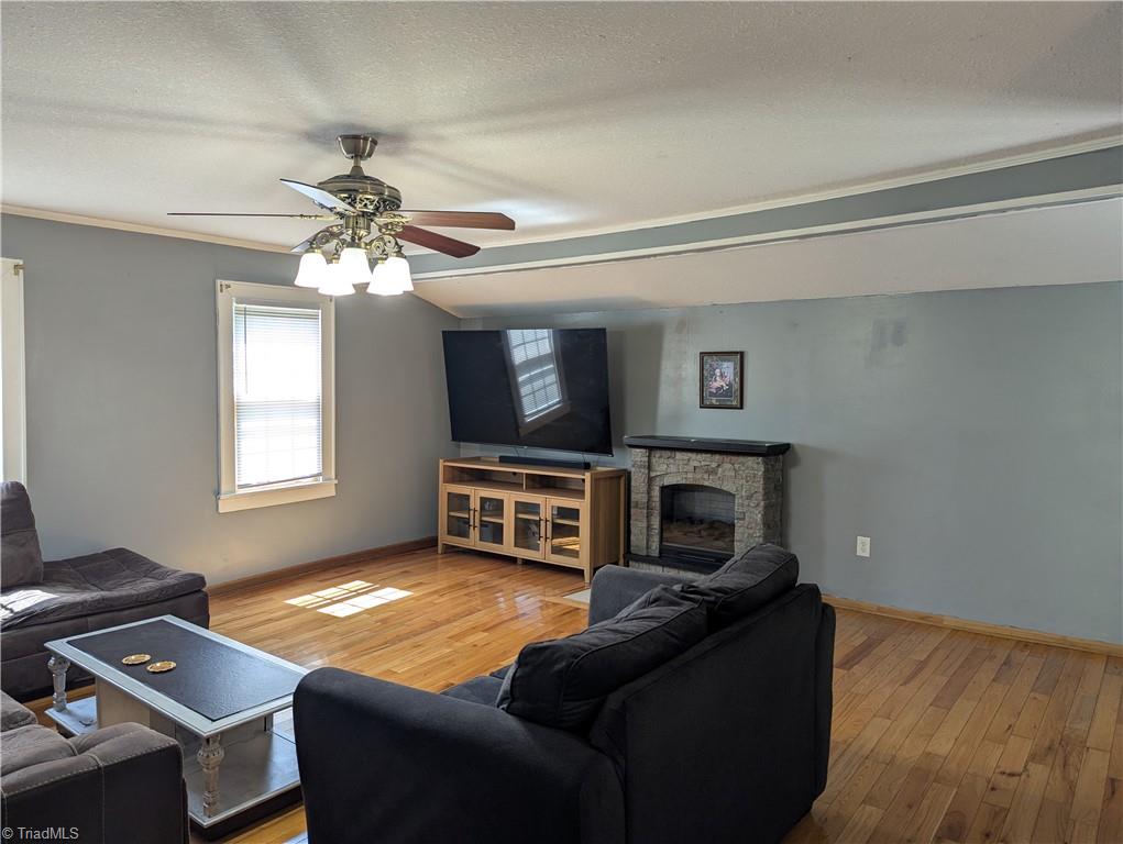 4221 Eck Road Jonesville, NC 28642 - Photo 25 of 31