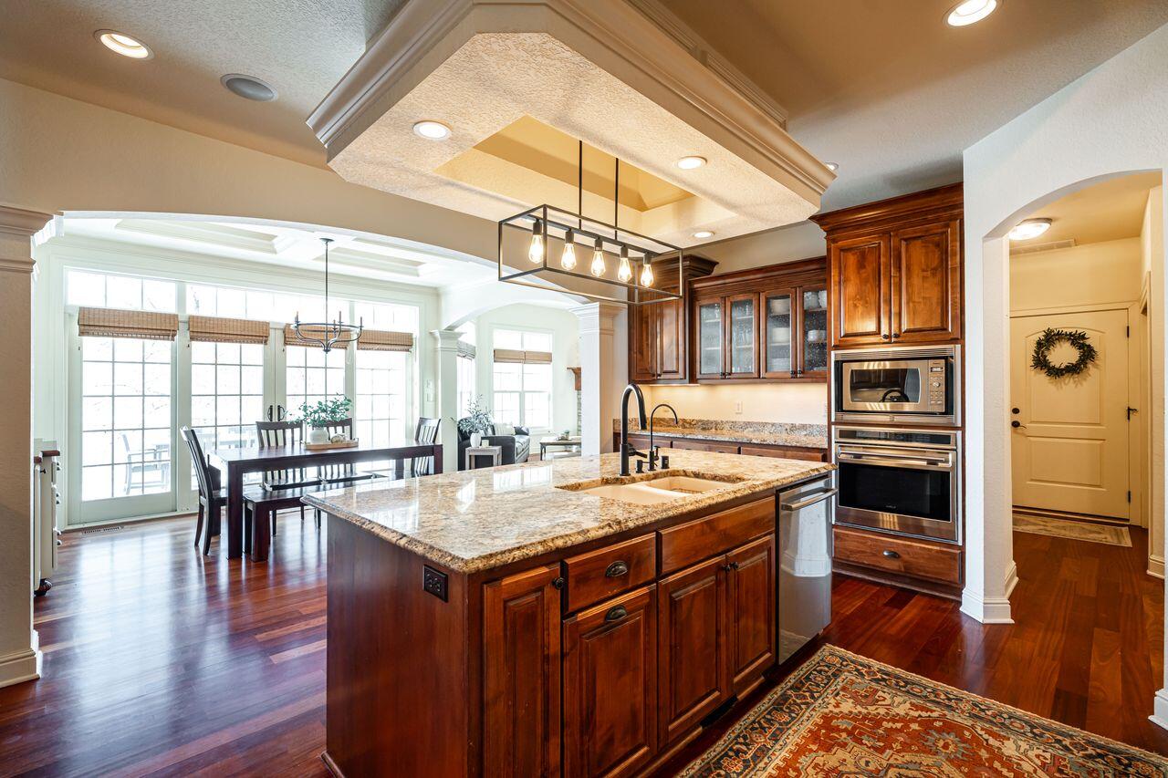 631 Stepping Stone Way Pewaukee, WI 53072 - Photo 11 of 80 IMG_5086