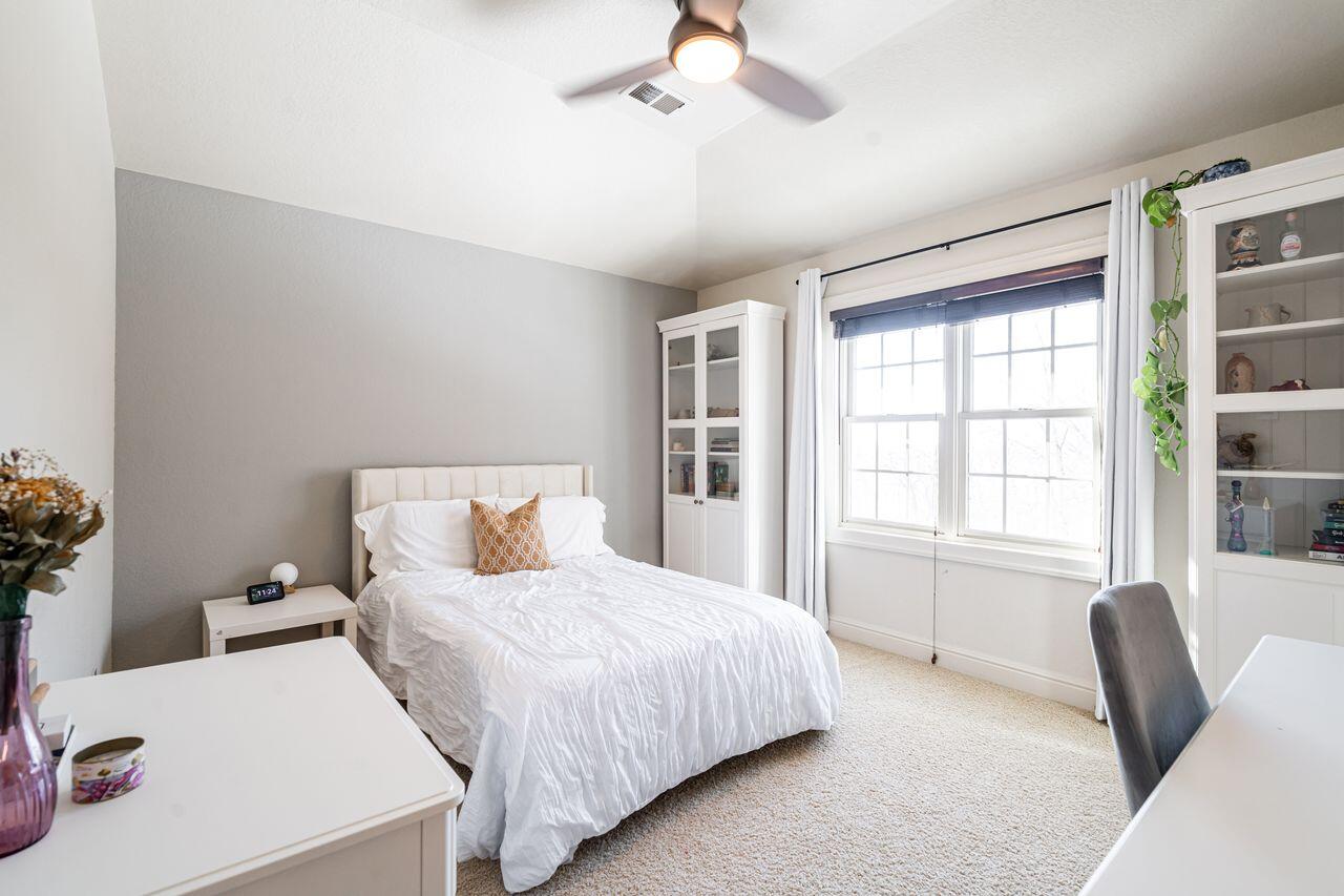 631 Stepping Stone Way Pewaukee, WI 53072 - Photo 40 of 80 IMG_5103