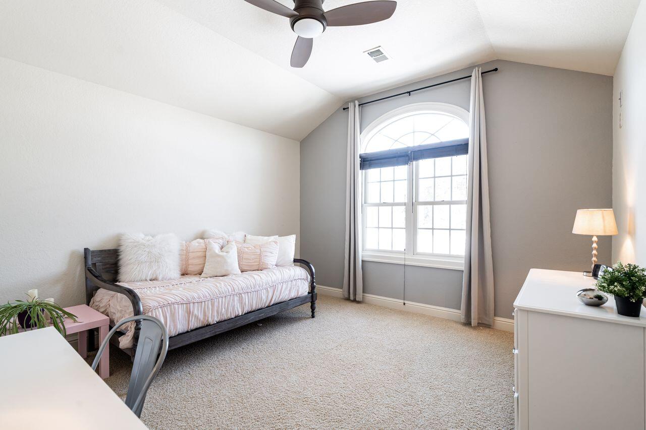 631 Stepping Stone Way Pewaukee, WI 53072 - Photo 43 of 80 IMG_5109