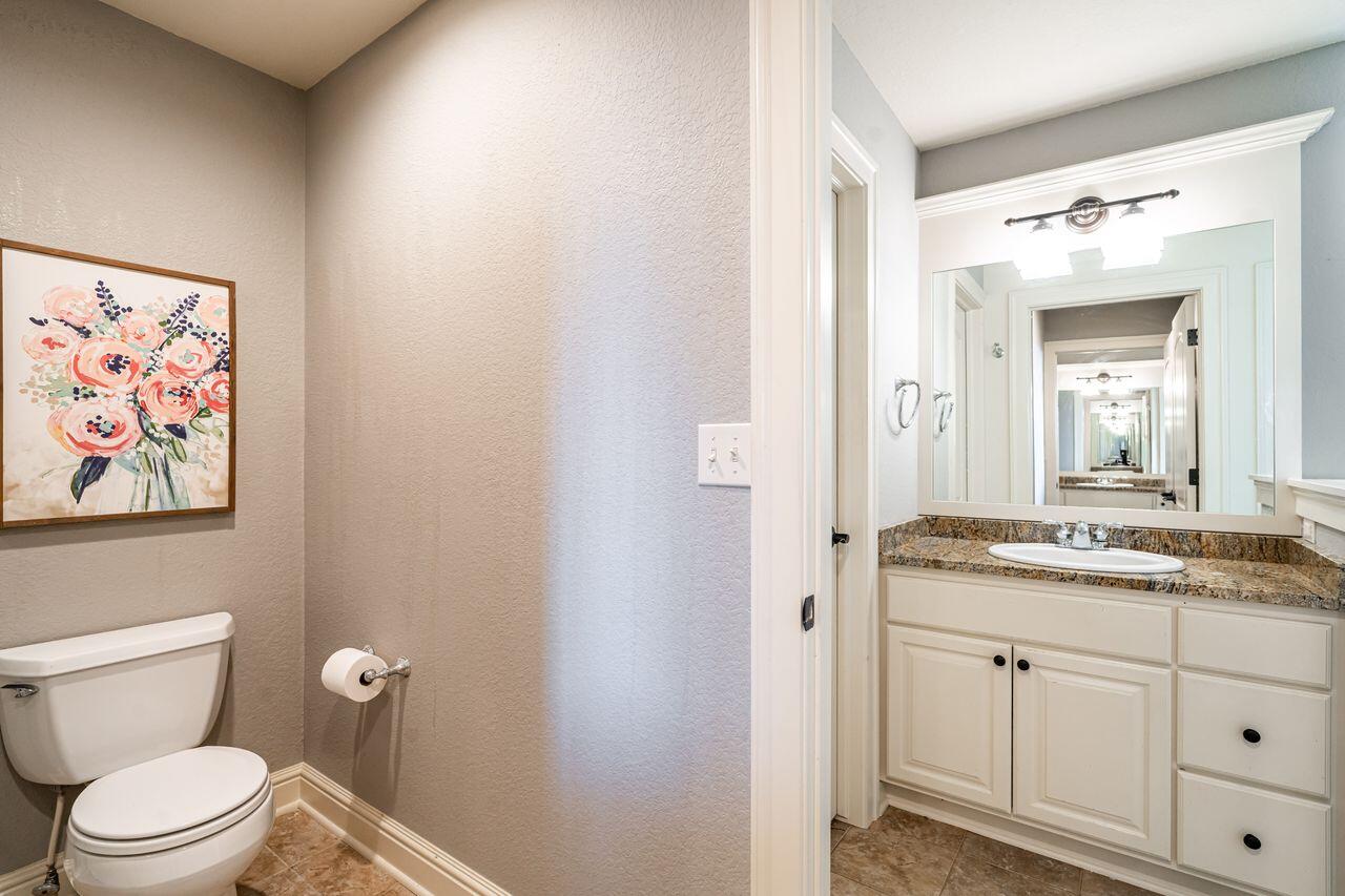 631 Stepping Stone Way Pewaukee, WI 53072 - Photo 45 of 80 IMG_5108