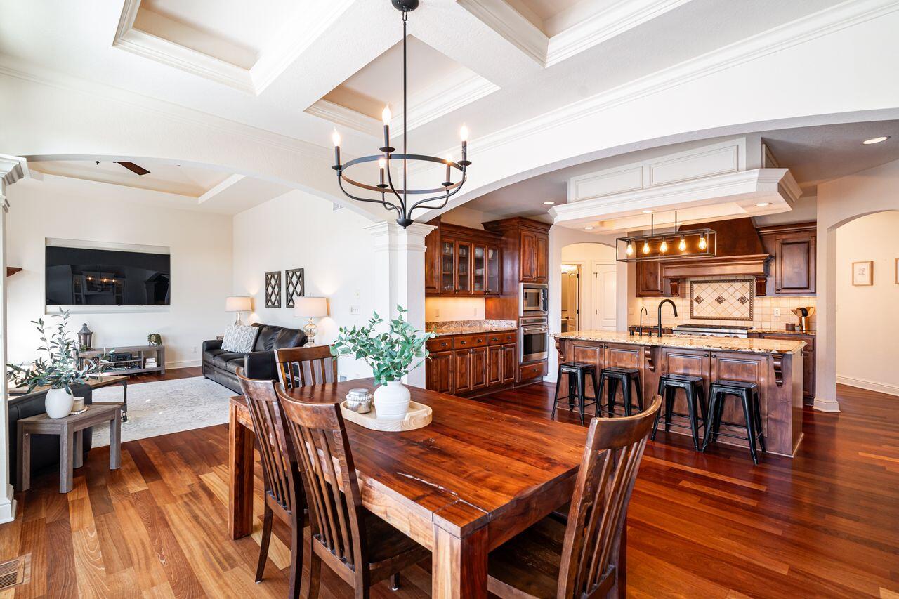 631 Stepping Stone Way Pewaukee, WI 53072 - Photo 7 of 80 IMG_5091