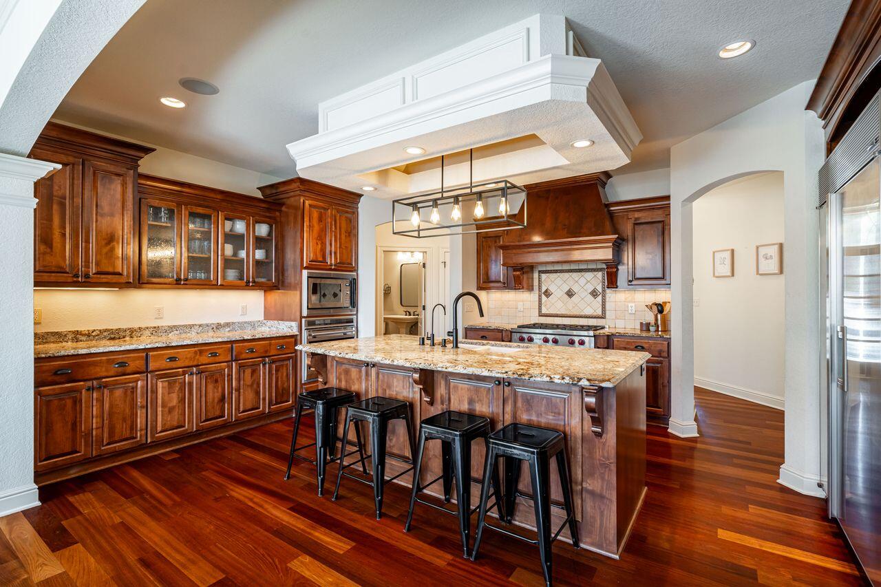 631 Stepping Stone Way Pewaukee, WI 53072 - Photo 8 of 80 IMG_5089