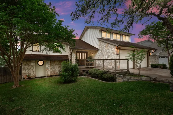 $1,074,500 | 10700 Windridge Drive, Austin, TX 78759