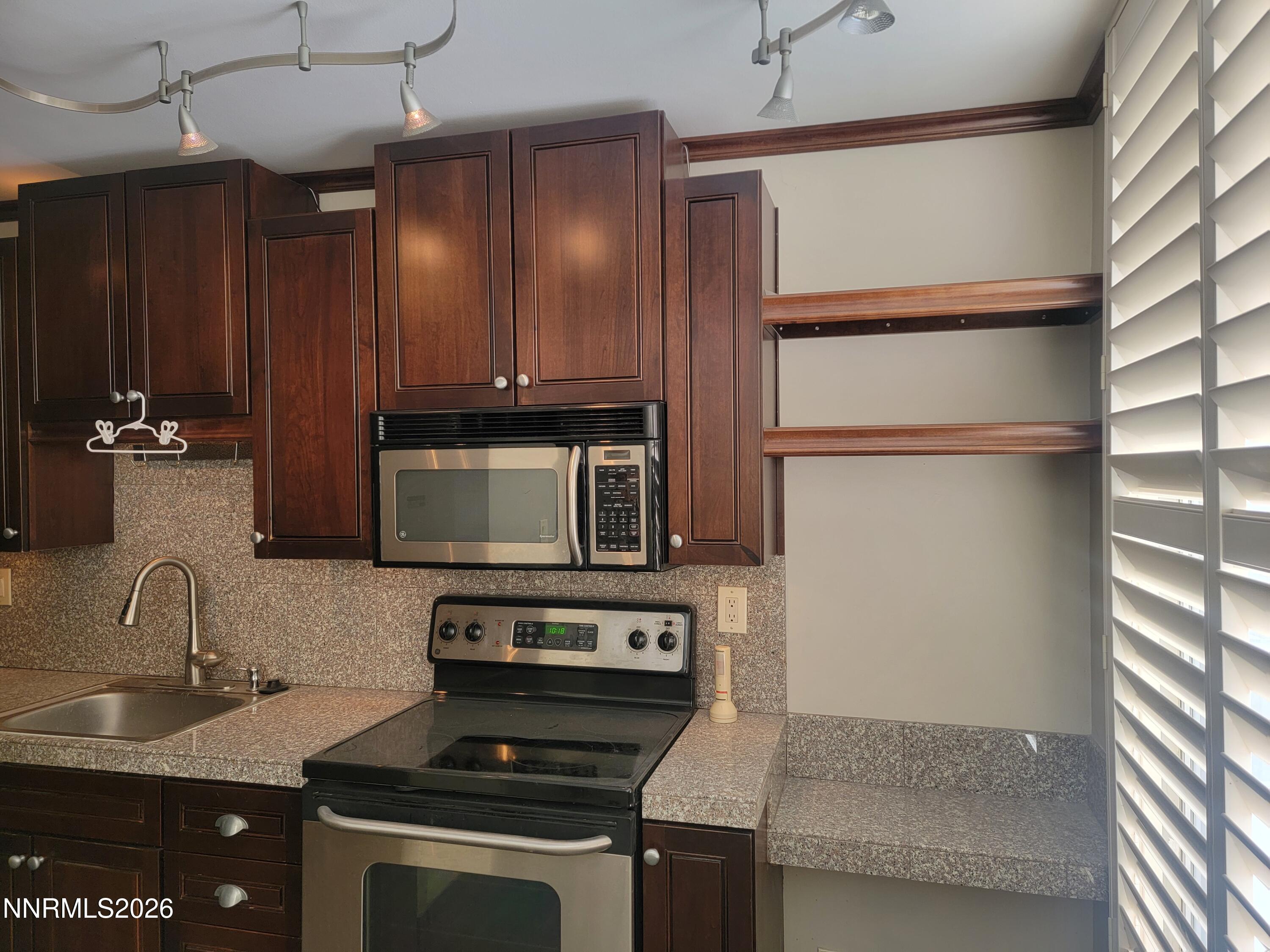 280 Island Avenue, Unit 1007 Reno, NV 89501 - Photo 10 of 22 20260223_101858 (1)