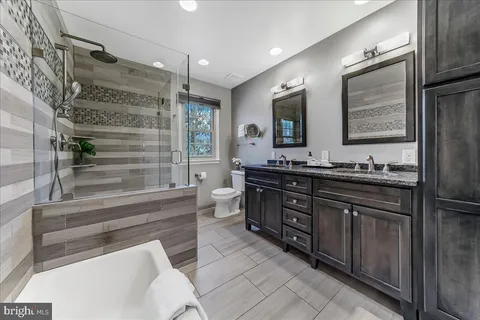 $1,390,000 | 971 Derring Lane, Bryn Mawr, PA 19010