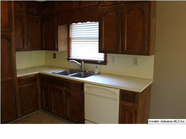 1520 Caribbean Circle Alabaster, AL 35007 - Photo 13 of 32