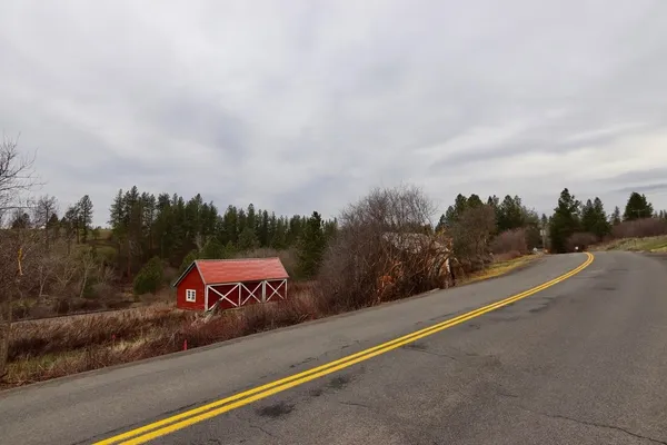 $89,500 | 429 Northeast Stringham Road, Rockford, WA 99030