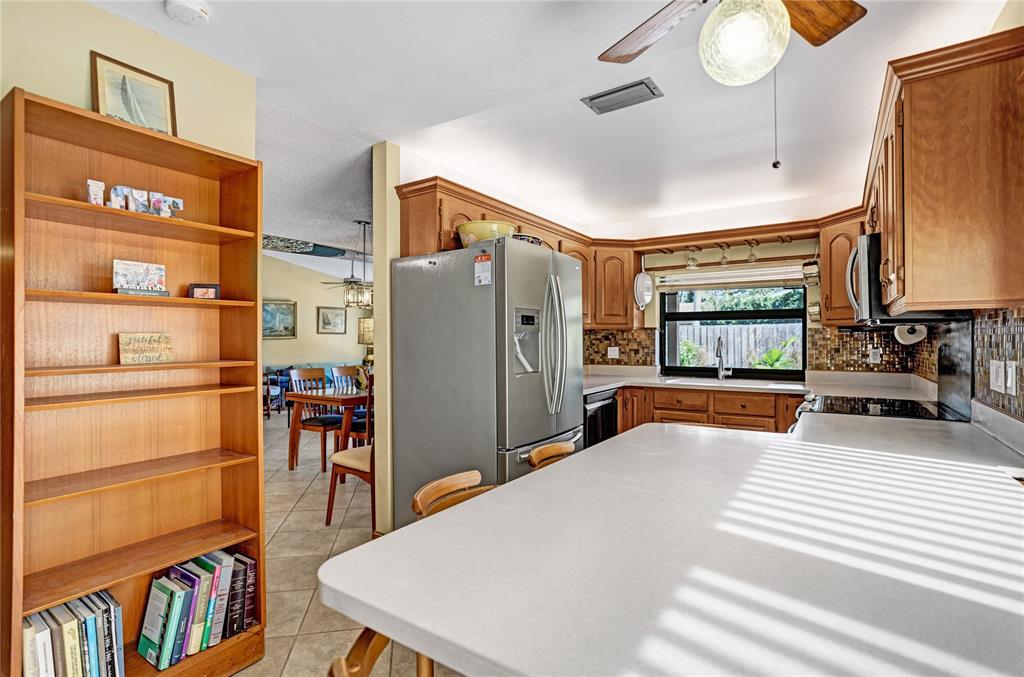 3088 Northwest 26th Avenue Boca Raton, FL 33434 - Photo 14 of 34