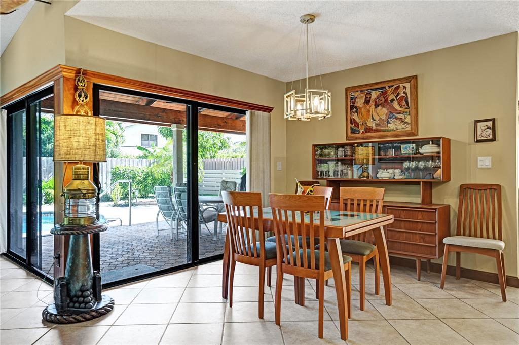 3088 Northwest 26th Avenue Boca Raton, FL 33434 - Photo 7 of 34