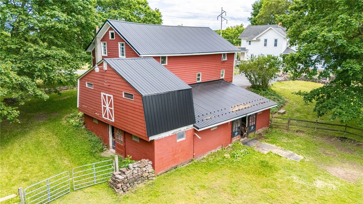 151 Gillett Road Ogden, NY 14559 - Photo 7 of 50