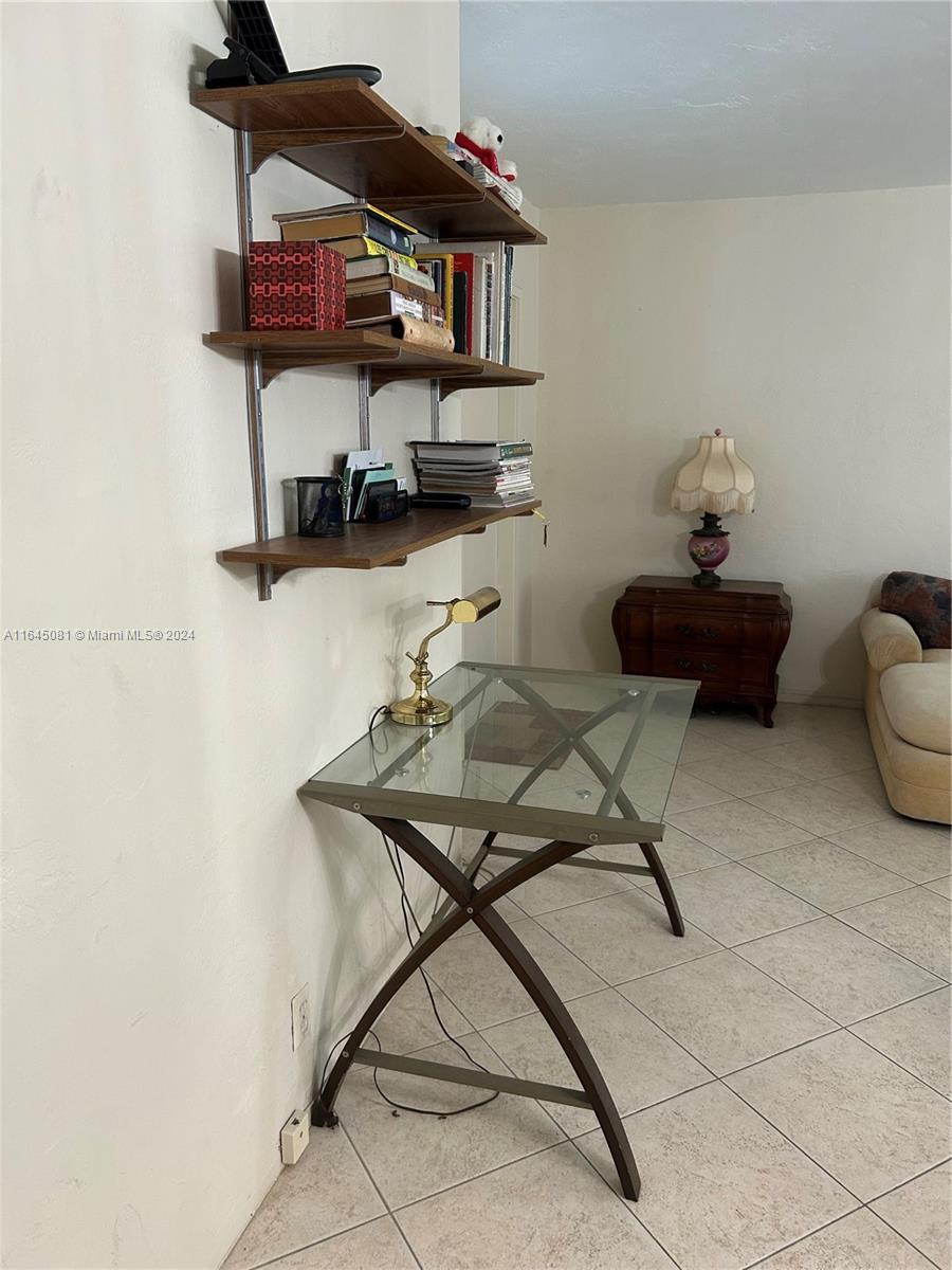 1504 South Surf Road, Unit 43 Hollywood, FL 33019 - Photo 5 of 27