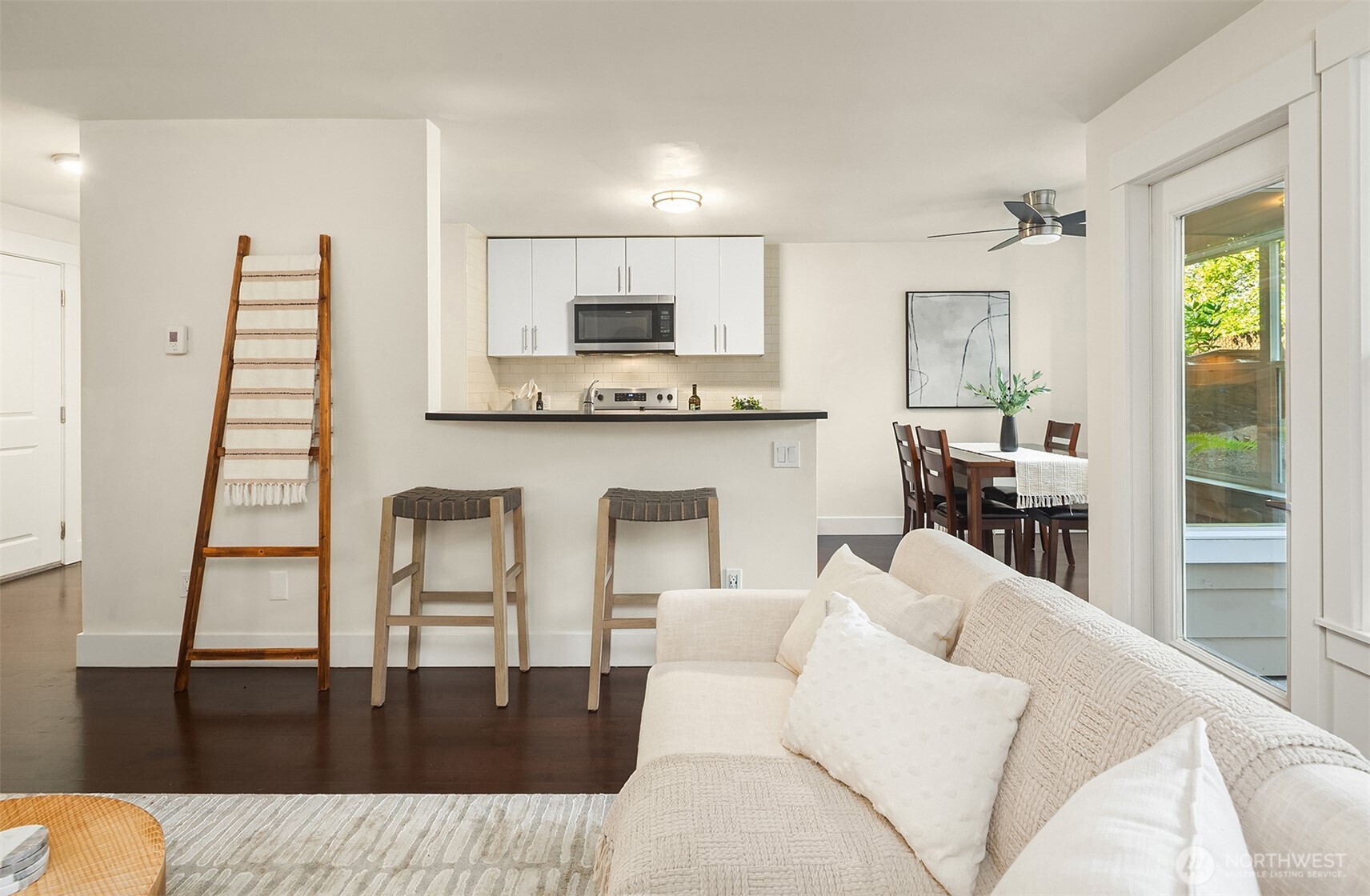 23015 Edmonds Way, Unit A110 Edmonds, WA 98020 - Photo 9 of 29 Gallery Image 9