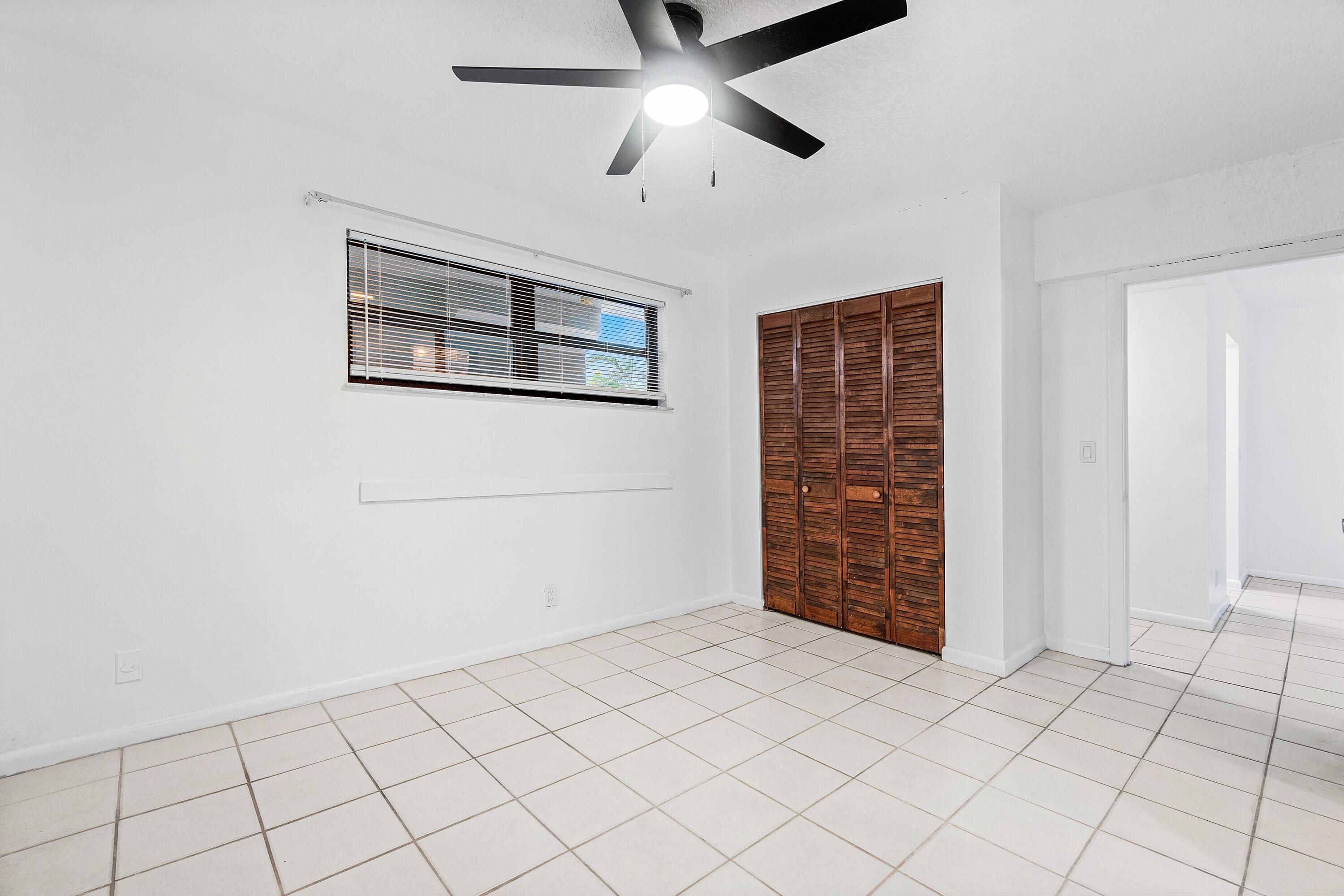 626 North Federal Highway, Unit 3 Lake Worth Beach, FL 33460 - Photo 14 of 23 a view of an empty room