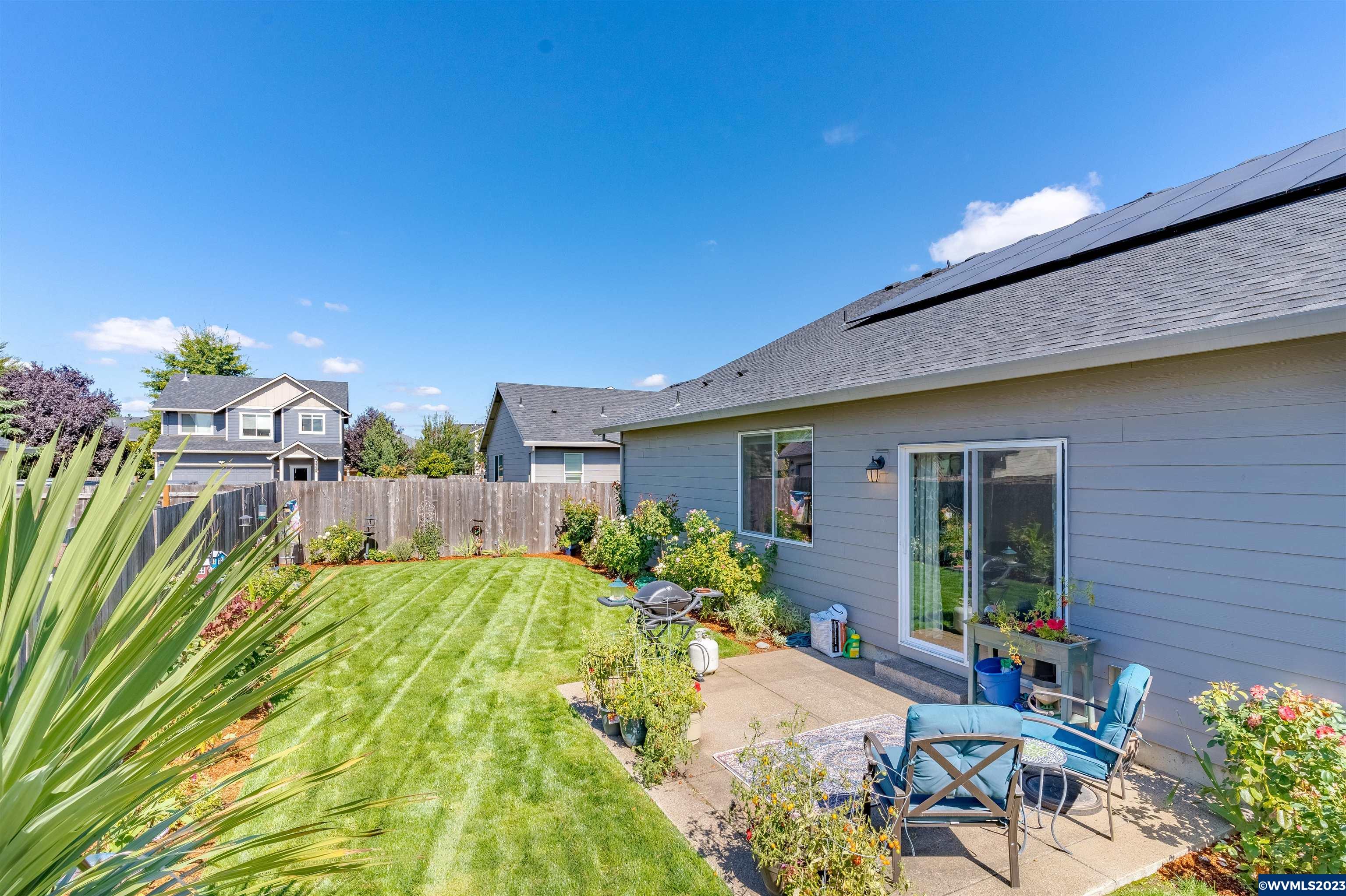2330 Robbins Way Lebanon, OR 97355 - Photo 31 of 37 Gallery Image 31