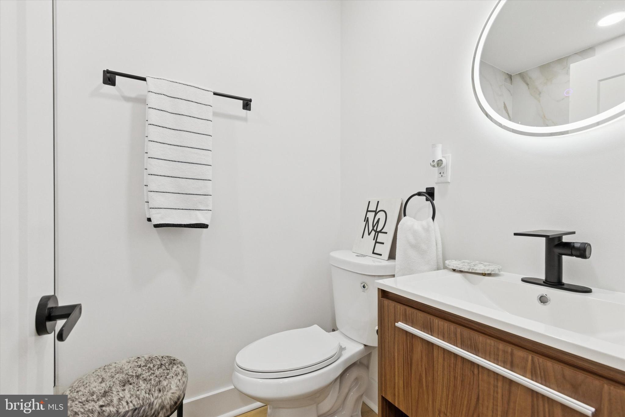 1730 Mayland Street Philadelphia, PA 19138 - Photo 12 of 25 Hallway Bathroom