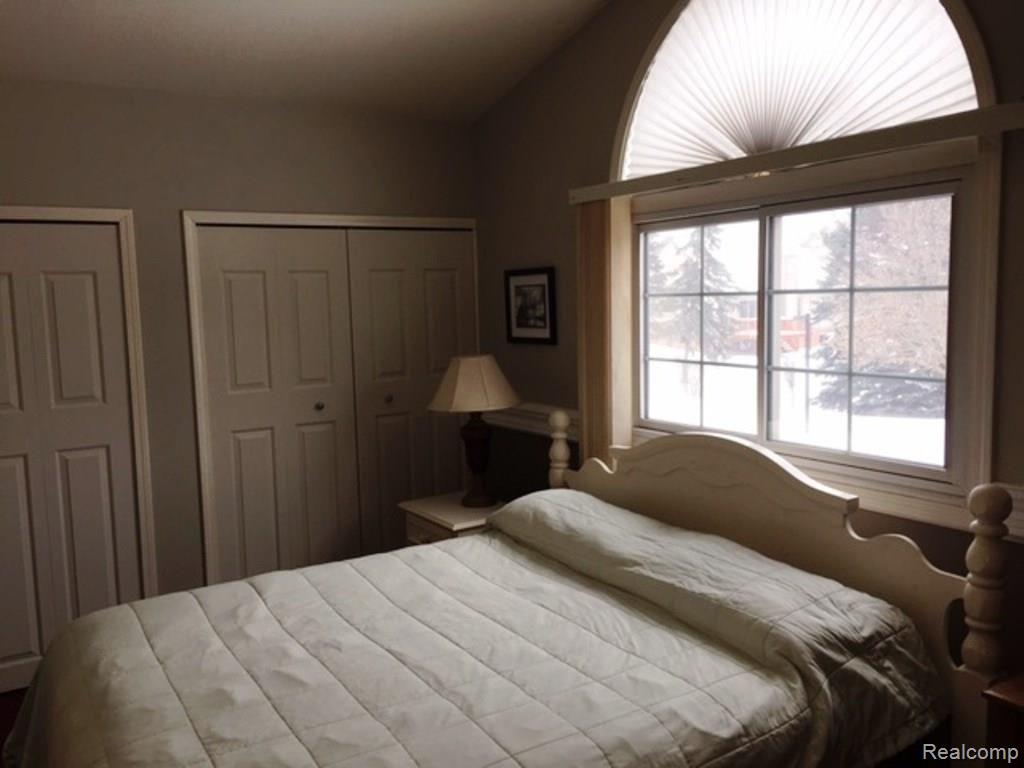 930 Ridge Court, Unit 132 Brighton, MI 48116 - Photo 16 of 26 Ridge Ct. 930 11