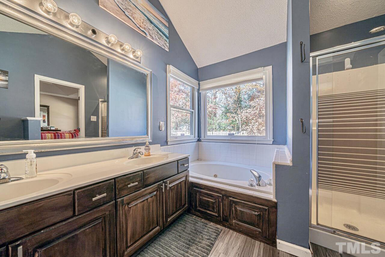 1909 Mishicot Court Raleigh, NC 27604 - Photo 17 of 32 Gallery Image 17