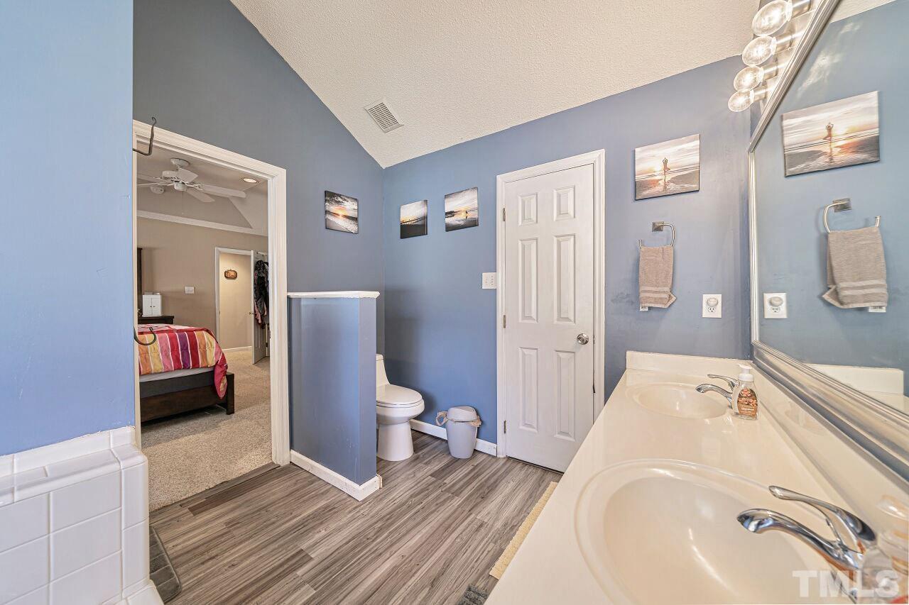 1909 Mishicot Court Raleigh, NC 27604 - Photo 20 of 32 Gallery Image 20