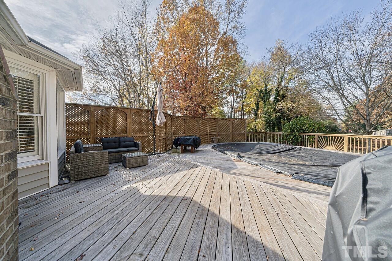 1909 Mishicot Court Raleigh, NC 27604 - Photo 27 of 32 Gallery Image 27