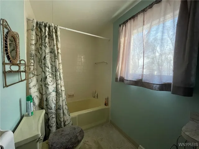 $2,400 | 1825 Winter Road, Grand Island, NY 14072