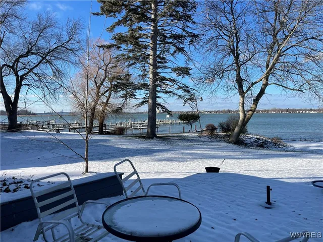 $2,400 | 1825 Winter Road, Grand Island, NY 14072