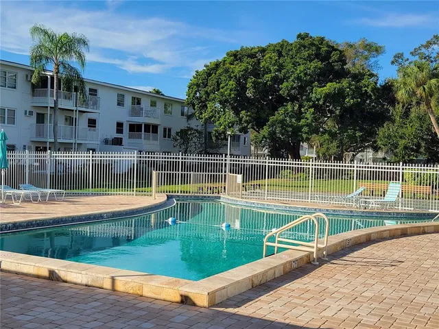 a view of a tennis court
